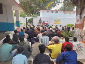 सब जेल बड़वाह का निरीक्षण, विधिक साक्षरता शिविर में बंदियों को दी कानूनी जानकारी