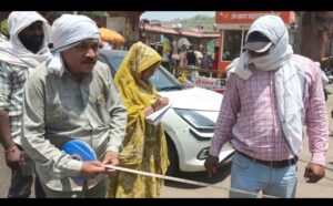 ओंकारेश्वर में सिंहस्थ 2028 की तैयारियां तेज, पुराने बस स्टैंड से जेपी चौक तक परिषद टीम ने की नपती