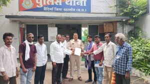 ‘हरिजन’ शब्द के प्रयोग पर बवाल, बसपा ने पत्रकार पर एफआईआर की मांग उठाई