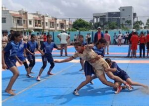 जिला स्तरीय कबड्डी में 250 से अधिक खिलाड़ियों ने दिखाया दमखम